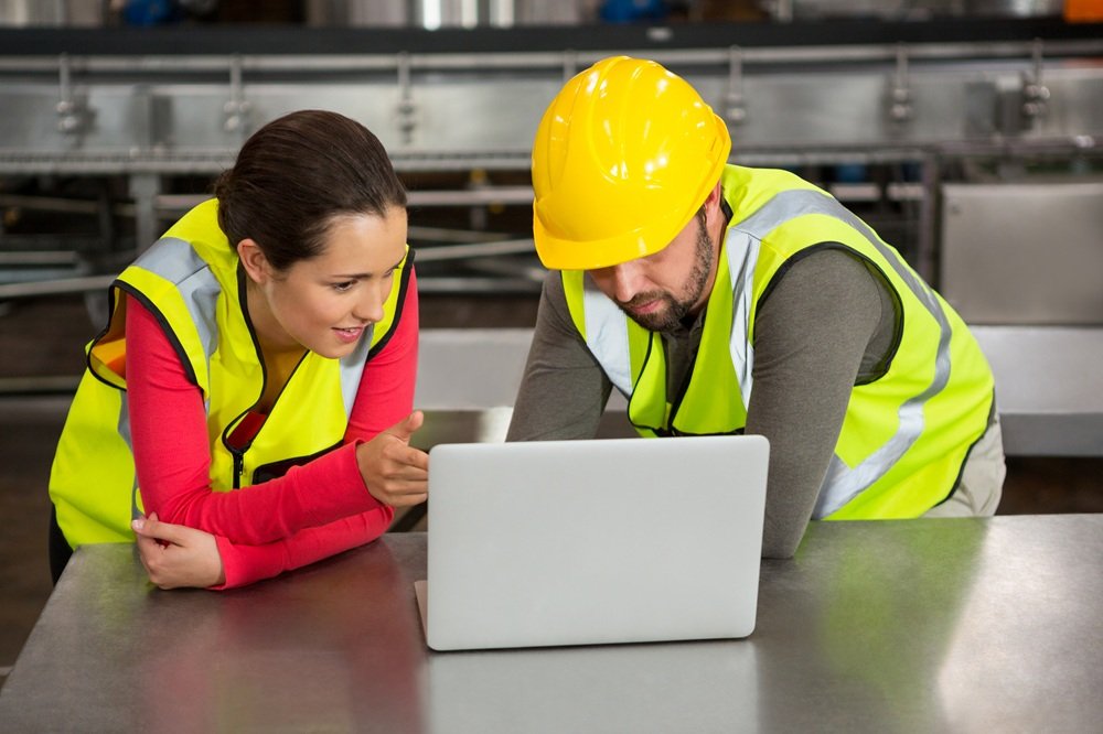 Level 1 Health and Safety Course for construction workers studying online